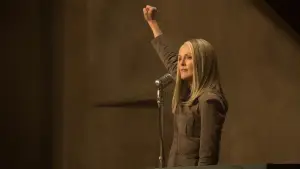 Задник до фильму"Голоднi iгри: Переспiвниця. Частина 1" #566555