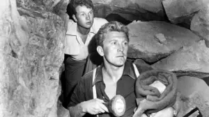 Задник до фильму"Туз в рукаві" #753040