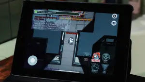 Задник до фильму"Ножі наголо: Скляна цибуля" #592432