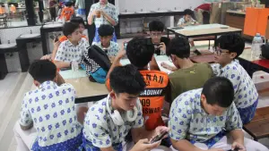 Задник до фильму"Screentime" #792519