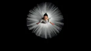 Задник до фильму"Ебіґейл" #573651