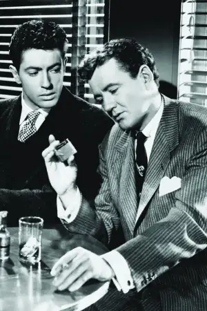 Постер до фильму"Незнайомці в потягу" #801738