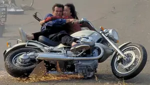 Задник до фильму"007: Завтра не помре ніколи" #641393