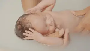 Задник до фильму"L’Hôpital des Premiers Jours" #775820