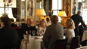 Задник до фильму"Опівночі в Парижі" #691169