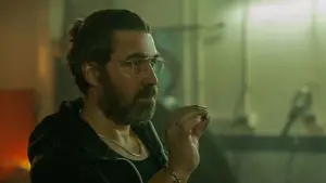 Задник до фильму"Злодії 2: Пантера" #580875