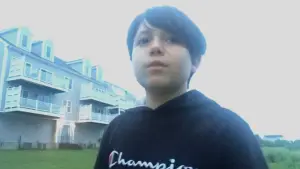 Задник до фильму"Doct. Julu" #775934