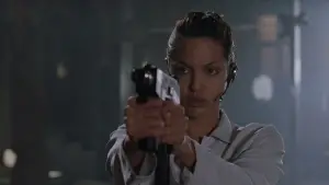 Задник до фильму"Лара Крофт: Розкрадачка гробниць" #652465