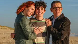 Задник до фильму"Серфінг на згадку" #535545