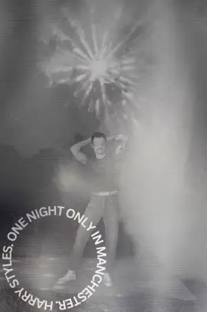 Постер до фильму"Гаррі Стайлс: Ніч у Манчестері" #768519