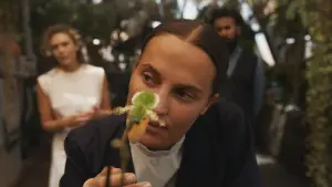 Задник до фильму"Оцінка" #595099