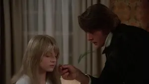 Задник до фильму"Дівчинка, що живе в кінці провулка" #408442