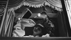 Задник до фильму"L