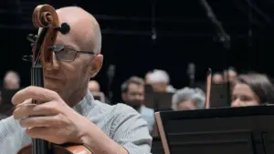 Задник до фильму"Nous, l