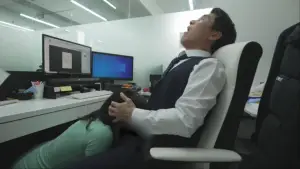 Задник до фильму"윤율의 사내 불륜" #801108