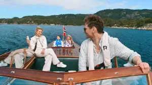 Відео до фільму Victoria Must Go | VICTORIA MUST GO | TRAILER | CinemaWorld