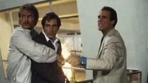 Задник до фильму"007: Ліцензія на вбивство" #651359