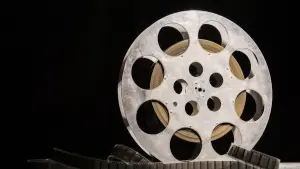 Задник до фильму"Pandora: Fire and Ice" #784244