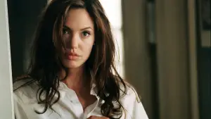 Задник до фильму"Мiстер i мiсiс Смiт" #769065