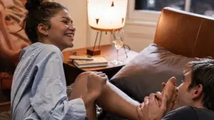 Задник до фильму"Любить не любить" #795641