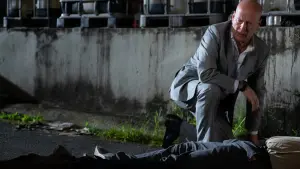 Задник до фильму"В облозі" #420731