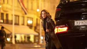 Задник до фильму"Код «Чорна канарка»" #623197