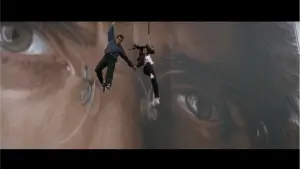 Задник до фильму"007: Завтра не помре ніколи" #805153