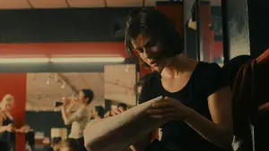 Задник до фильму"Три кольори: Червоний" #752145