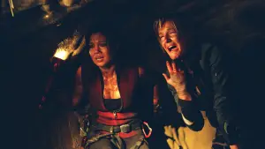 Задник до фильму"Спуск" #531990