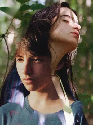 Постер до фильму"Falcon Lake" #760034