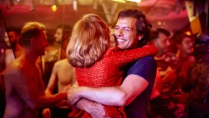 Задник до фильму"Найбагатша жінка світу" #534307