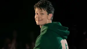 Задник до фильму"Matt Rife: Lucid - A Crowd Work Special" #792230