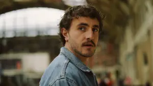 Задник до фильму"Ми всі незнайомці" #189633