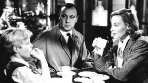 Задник до фильму"Повалений ідол" #432198