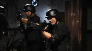 Задник до фильму"Рейд: Спокута" #676007