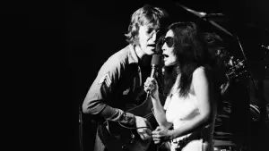 Задник до фильму"Power to the People: John & Yoko Live in NYC" #819294