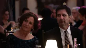 Задник до фильму"Десь у Квінсі" #379941