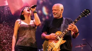 Задник до фильму"David Gilmour: Live at the Circus Maximus" #808447