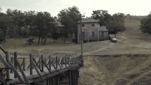 Задник до фильму"Вигнання" #458077