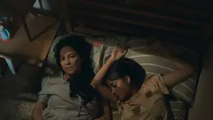 Задник до фильму"Senin Harga Naik" #765205