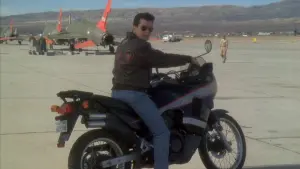 Задник до фильму"Гарячі голови" #278752