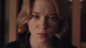 Задник до фильму"Звір" #755931