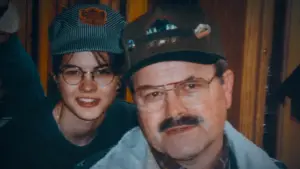 Задник до фильму"Мій батько, убивця BTK" #608073