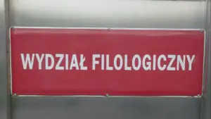 Задник до фильму"Wydział Filologiczny" #823948