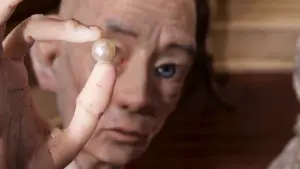 Задник до фильму"La jeune fille qui pleurait des perles" #780982