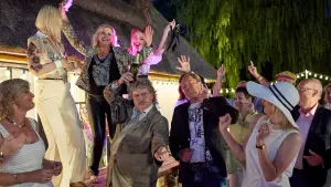 Задник до фильму"Horst Schlämmer sucht das Glück" #796673