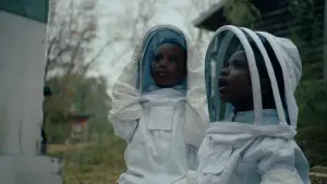 Задник до фильму"The Boys and the Bees" #923668