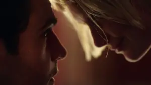 Задник до фильму"Пірсинг" #491887