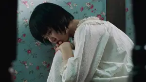 Задник до фильму"Історія двох сестер" #810991