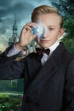 Постер до фильму"Дім дивних дітей Міс Сапсан" #726891